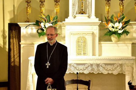 Un abbraccio d'Amore: Mons. Marini Celebra il 180° Anniversario della Congregazione delle Suore della Neve